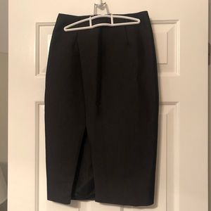 Black Pencil Skirt ☀️